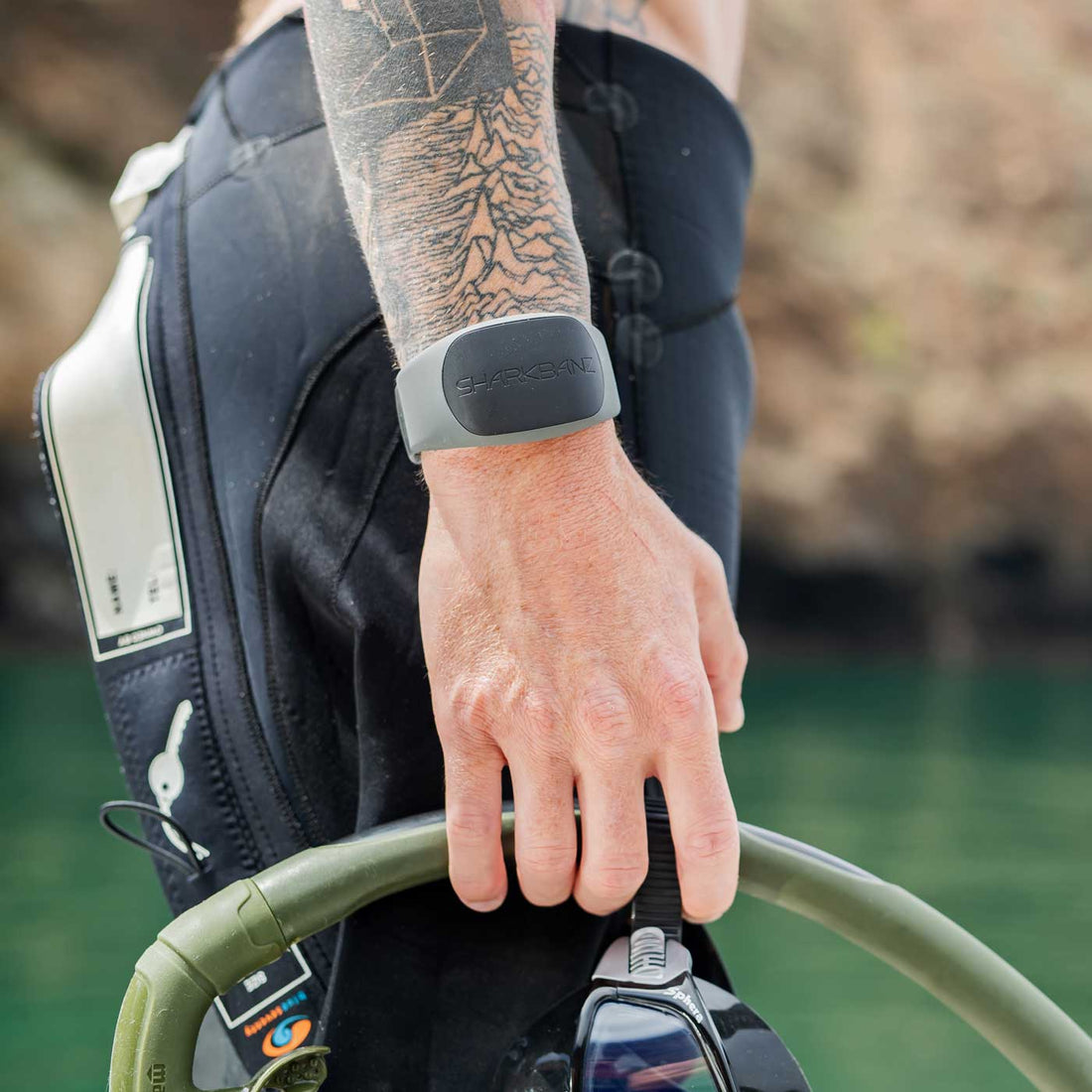 Sharkbanz 2 - Active Shark Deterrent Ankle / Wrist Band